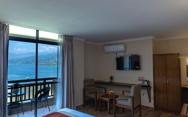 Hotel Fewa Camp