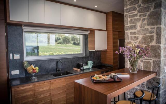 Varko Luxury Suites