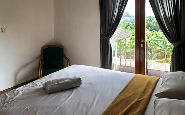 Villa Green Valley Puncak RedPartner