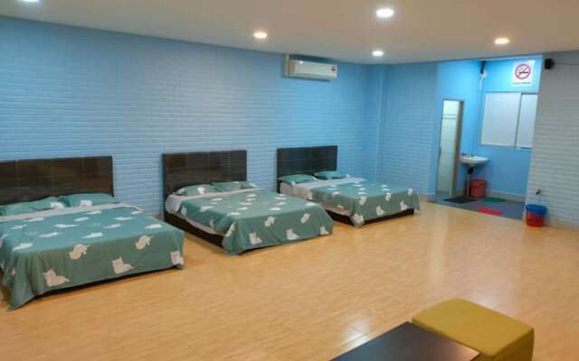 OYO 90275 Meow Homestay