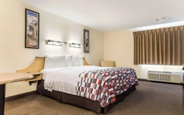 Red Roof Inn Seattle Airport - SEATAC