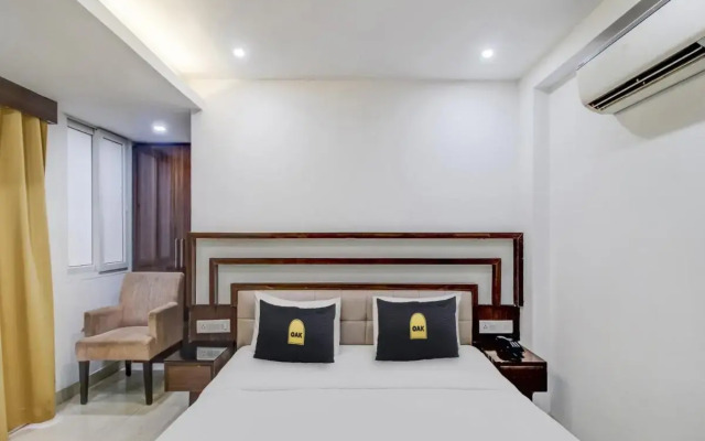 Townhouse OAK Hotel Mannat Goa
