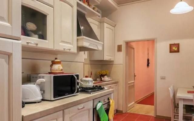 Bargello Sweet Apartment
