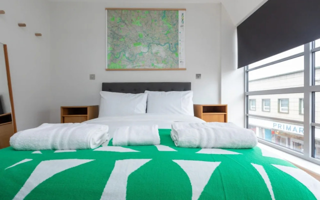 Central and Bright 1 Bedroom Flat - Peckham