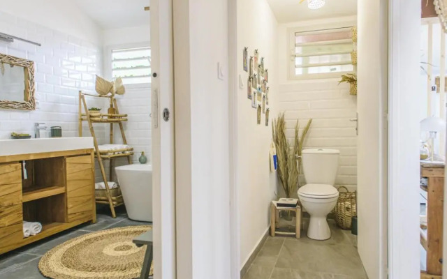 Maison créole traditionnelle au coeur de la Rivière