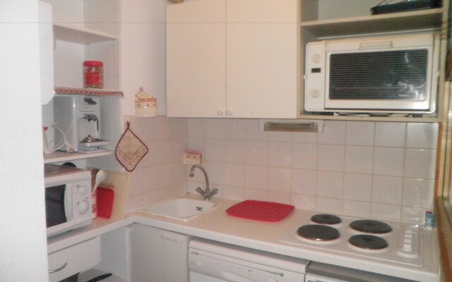 Lou Services Apartment M1-333 LSI 001