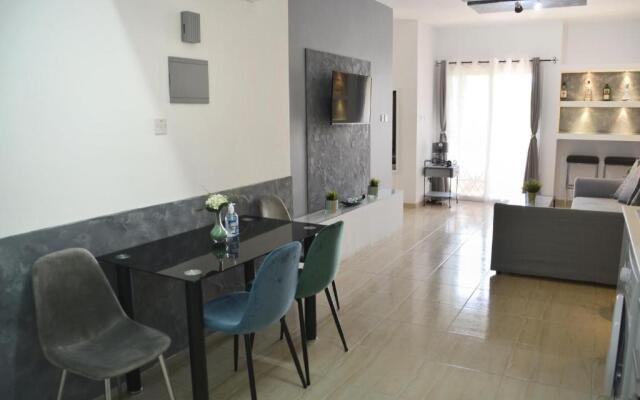 PMP Adamia Apartments