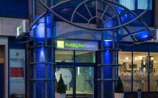 Holiday Inn Express Bristol City Centre, an IHG Hotel