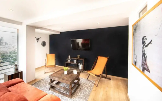 Brand New Luxury Park Front Apartment
