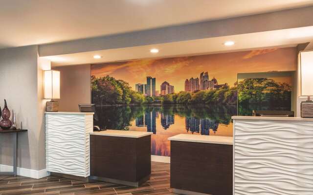 La Quinta Inn & Suites by Wyndham Atlanta Perimeter Medical