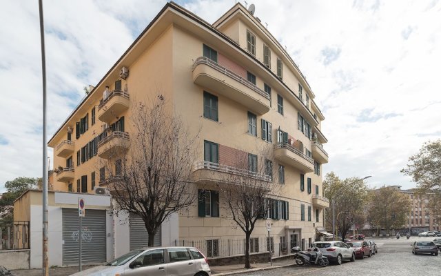 Gianicolense Green Apartment
