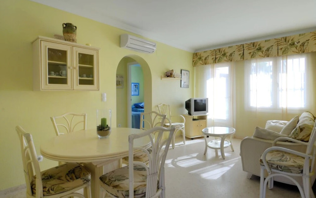 Apartamentos y Villas Oliva Nova Resort