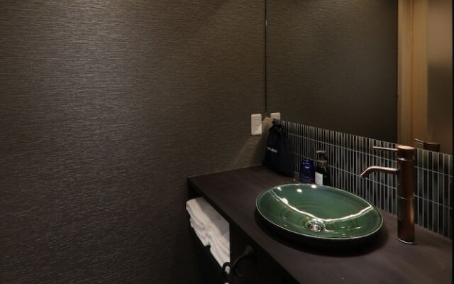 Kanade Kyoto Hachijoguchi