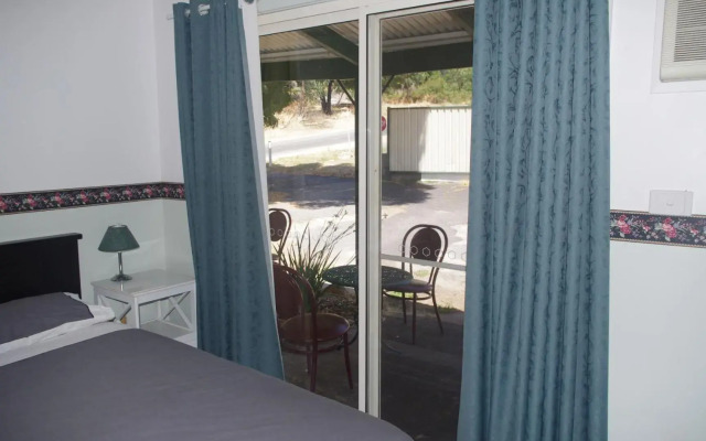 Halls Gap Tavern