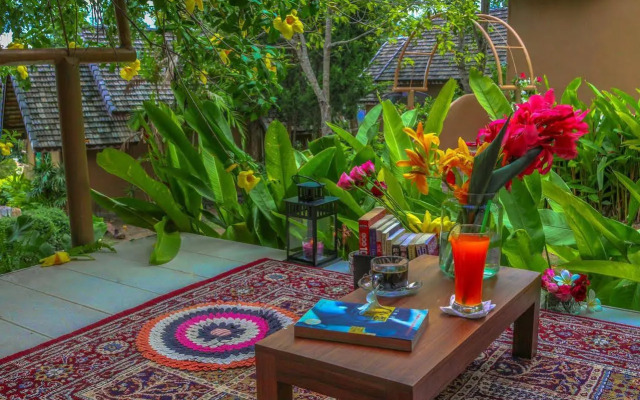 E-outfitting Pai Resort