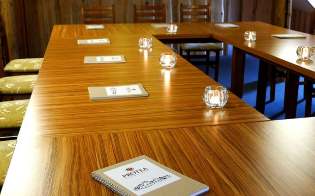 Hotel PROTEA