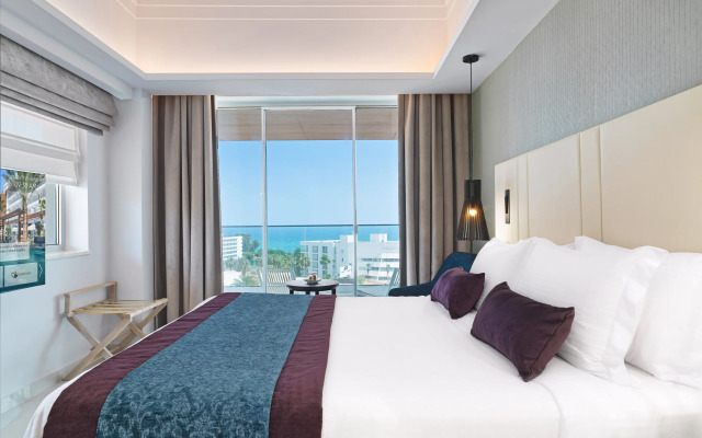 Amanti, MadeForTwo Hotels – Ayia Napa – Adults only