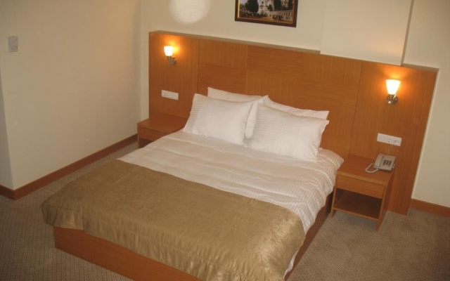 Shilla Hotel