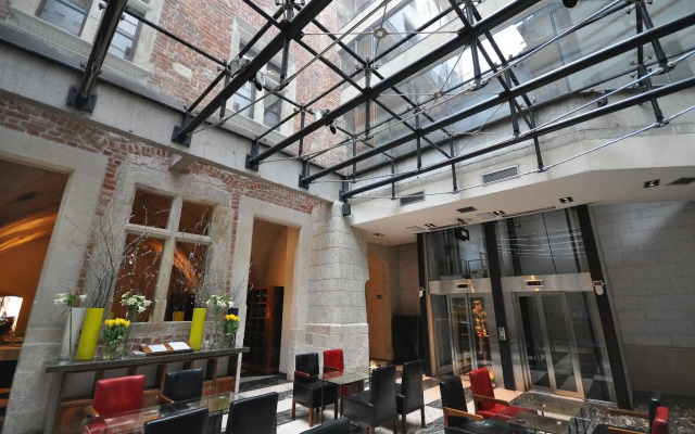 Hotel Stary