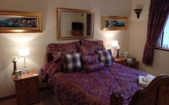 One Strathview B&B