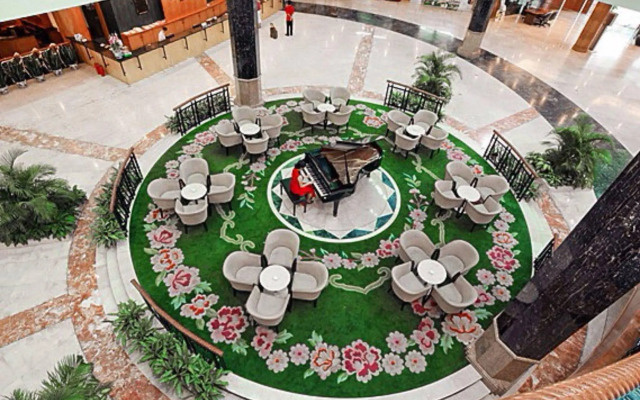 Orient Bay-View Hotel