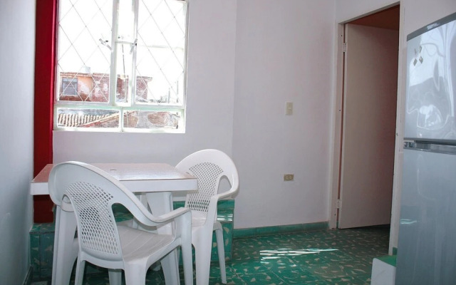 Central Room Terrace-Balcony