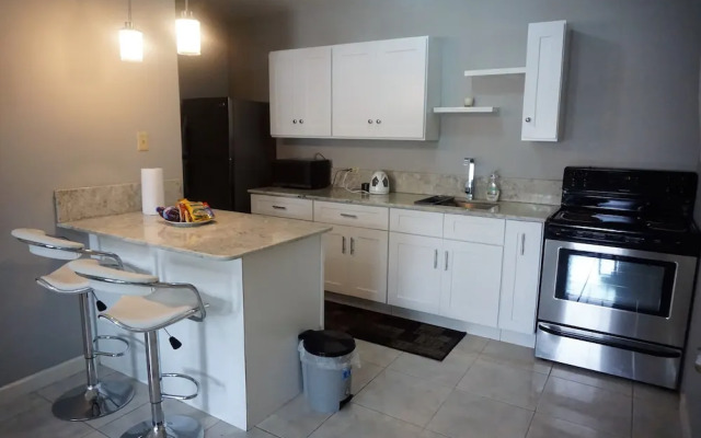 New Kingston Guest Apt Surbiton