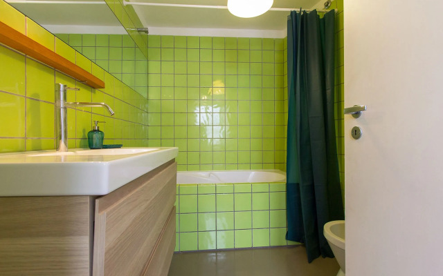 Combro Design by Homing