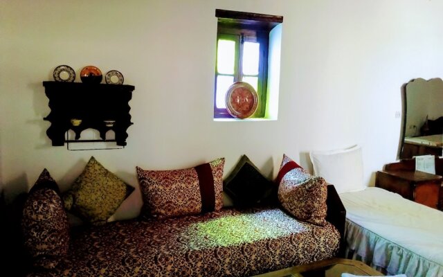 Riad Chao Mama Guesthouse - Hostel