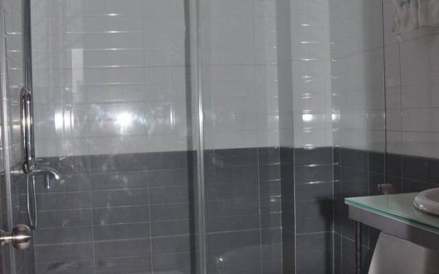 Golden Star Hotel