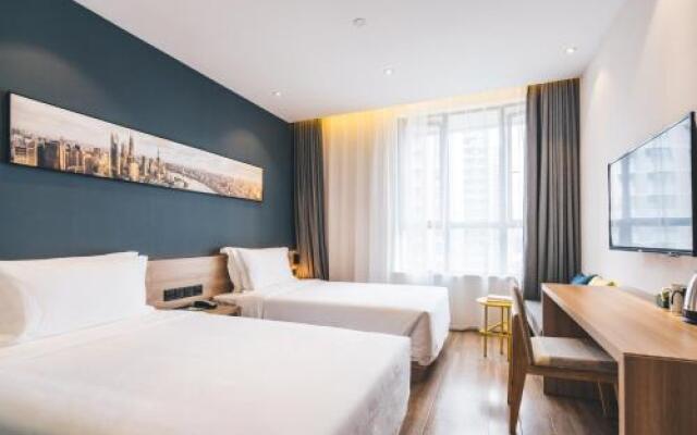 Little Lujiazui Atour Hotel