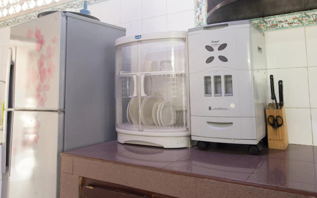Blanjong Home Stay
