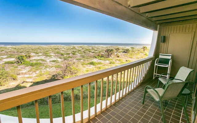 Oceanfront Luxury: 2BR Condo, St. Augustine