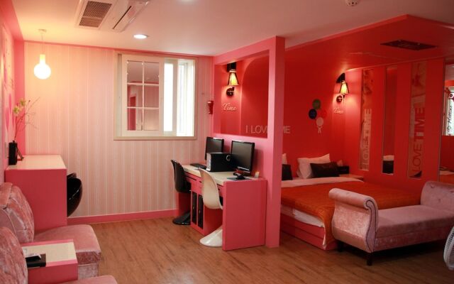Time Motel