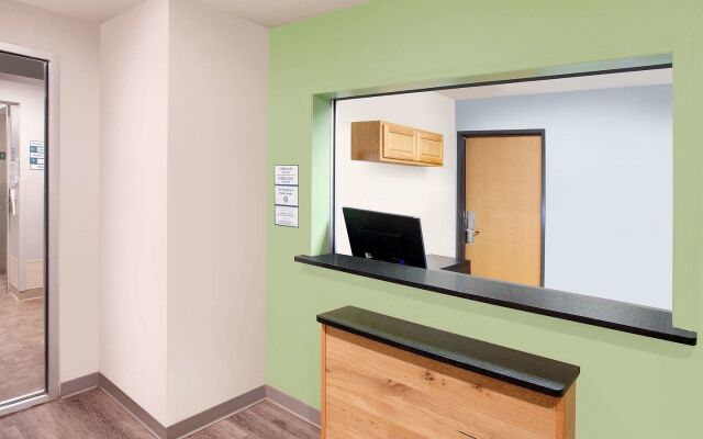 Extended Stay America Select Suites - Bentonville