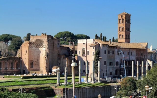 Wonderful 1bdr Apt. Near Colosseum