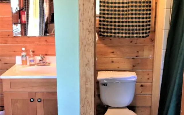 Homer Floatplane Lodge