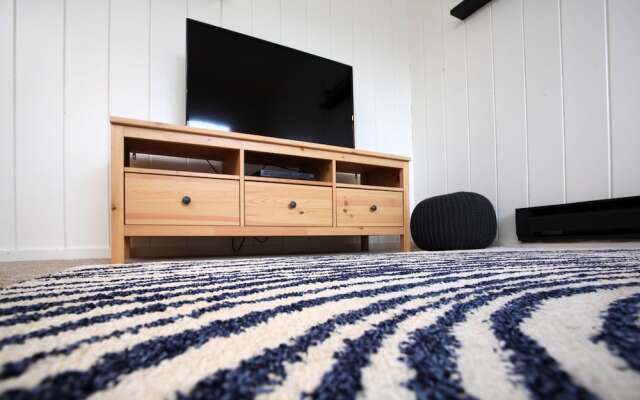 Paradise Suites & Vacation Rentals