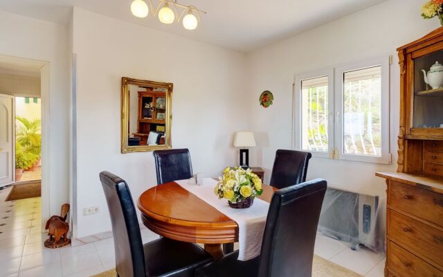 Beautiful Villa in Pedreguer With Swimming Pool