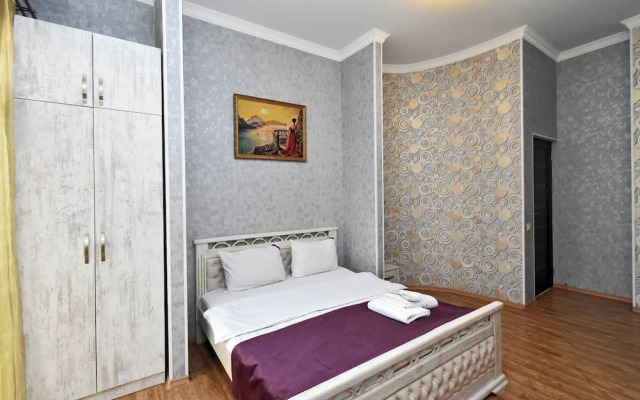 Apartment on Kajaznuni street