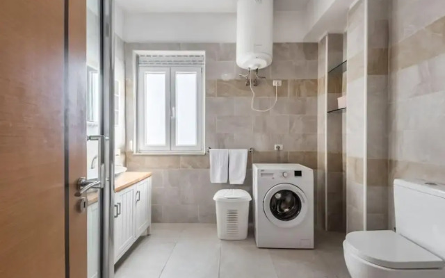 The Peace-up Apartment