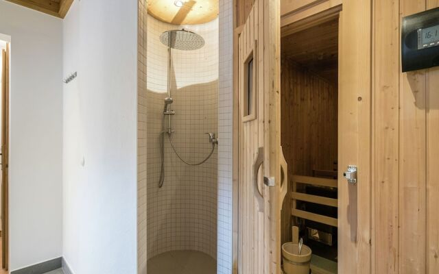 Wooden Chalet in Salzburg With Terrace
