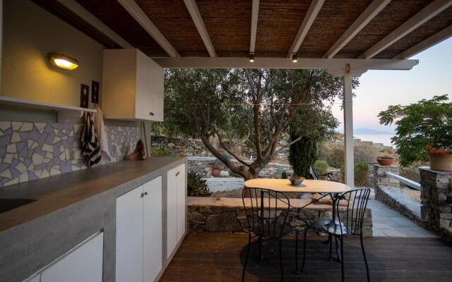 Foivos suite at Serifos
