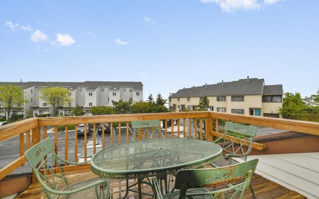 Baystrand III Unit 9 by Long & Foster