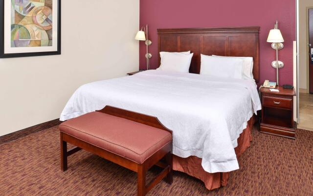 Hampton Inn & Suites Muncie