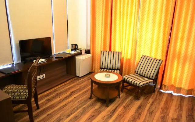 Hotel Center Point