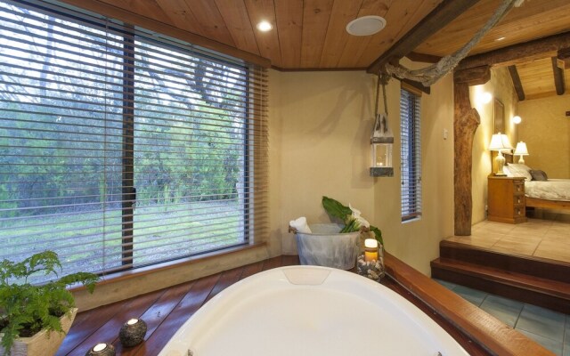 William Bay Cottages