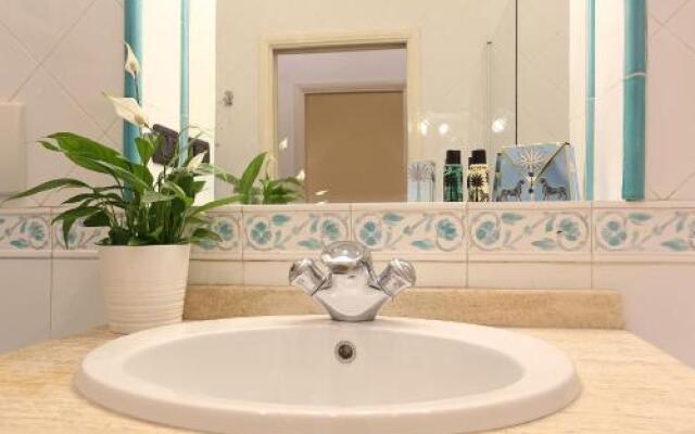 Alexander Apartment Condotti