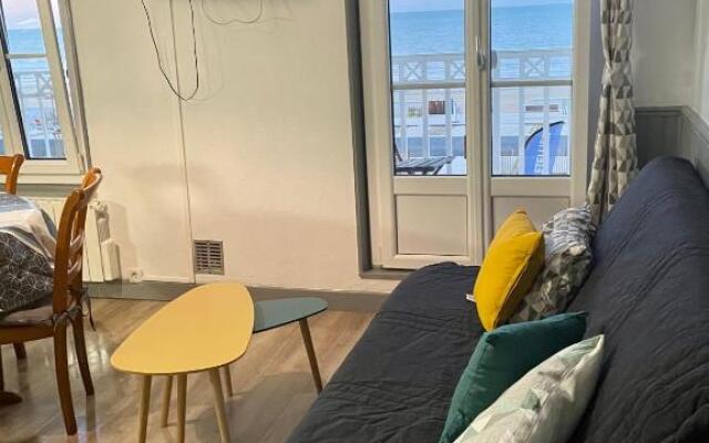 Superbe appartement front de mer