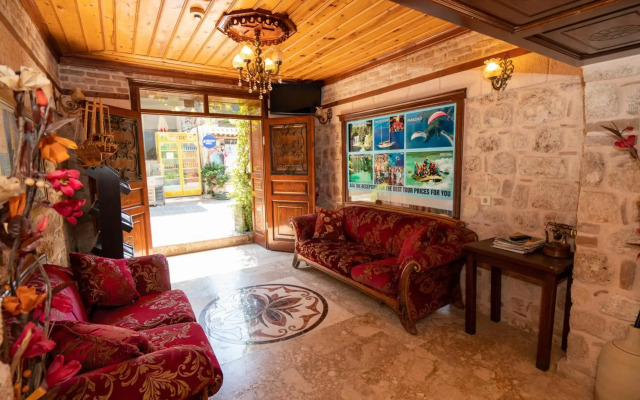Antalya Inn Hotel